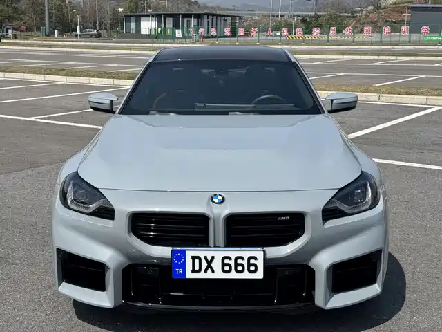 BMW M2