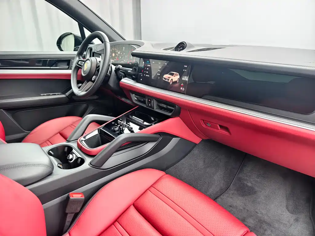 Porsche Cayenne — миниатюра 12