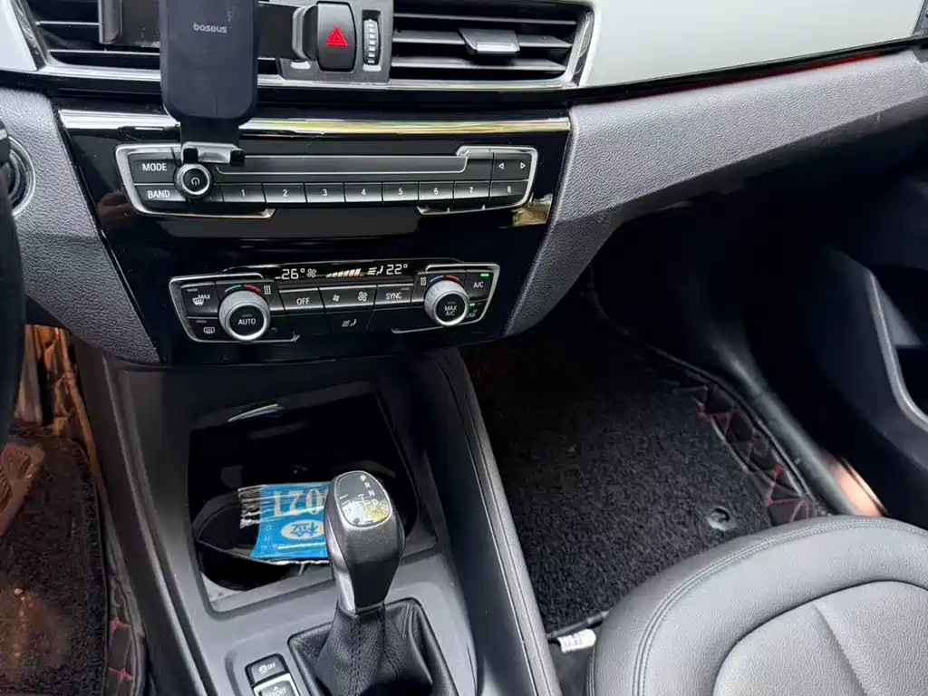 BMW X1 — миниатюра 8