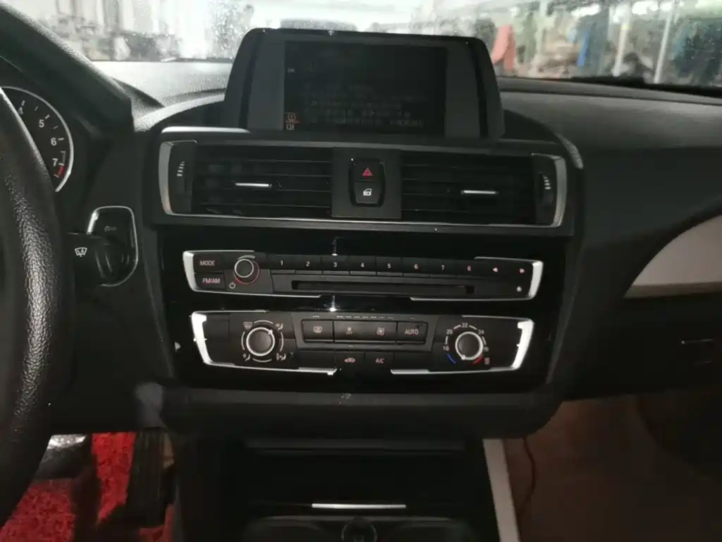 BMW 1 Series (Import) — миниатюра 9