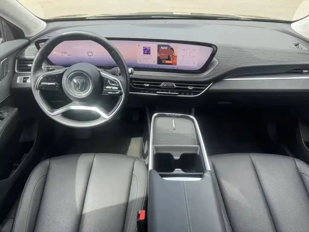 Buick LaCrosse — миниатюра 2
