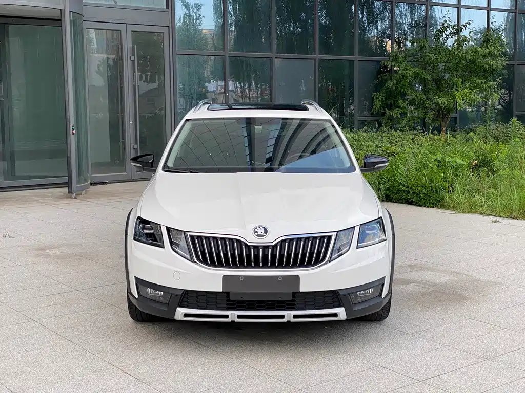 Skoda Octavia 2019 TSI280 DSG Flagship V