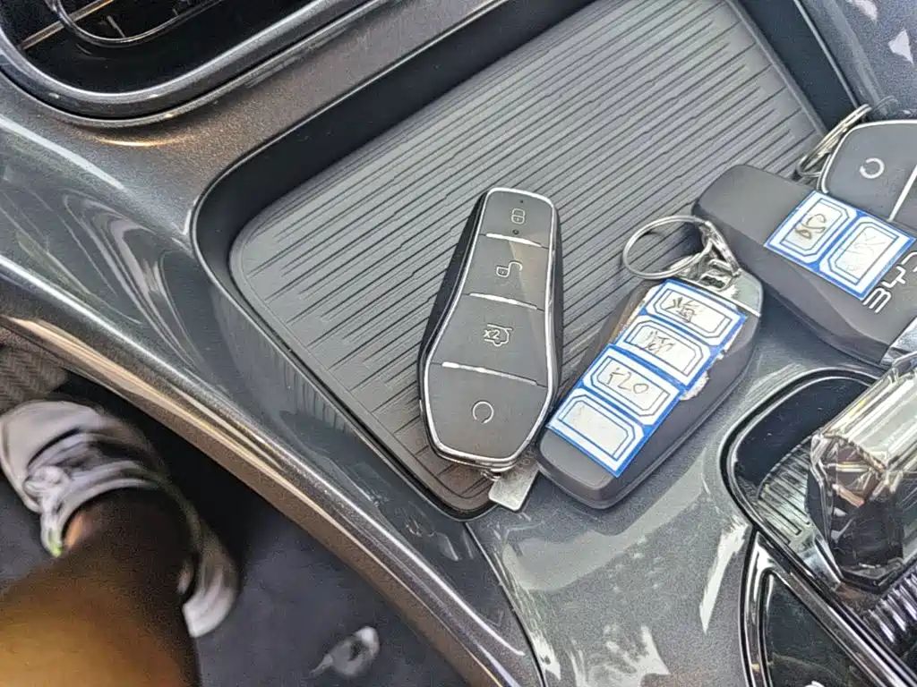 BYD e2 — миниатюра 9