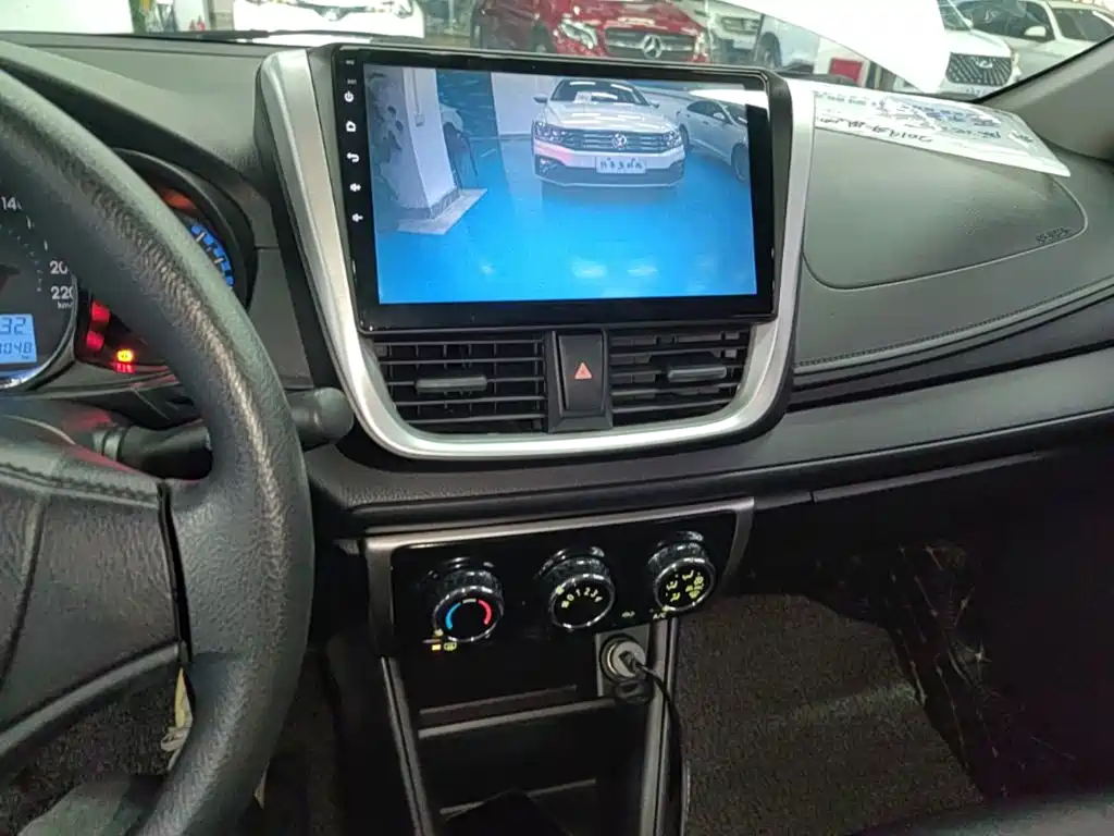 Toyota Vios FS — миниатюра 13