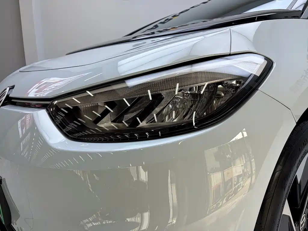 Volkswagen ID.3 — миниатюра 16