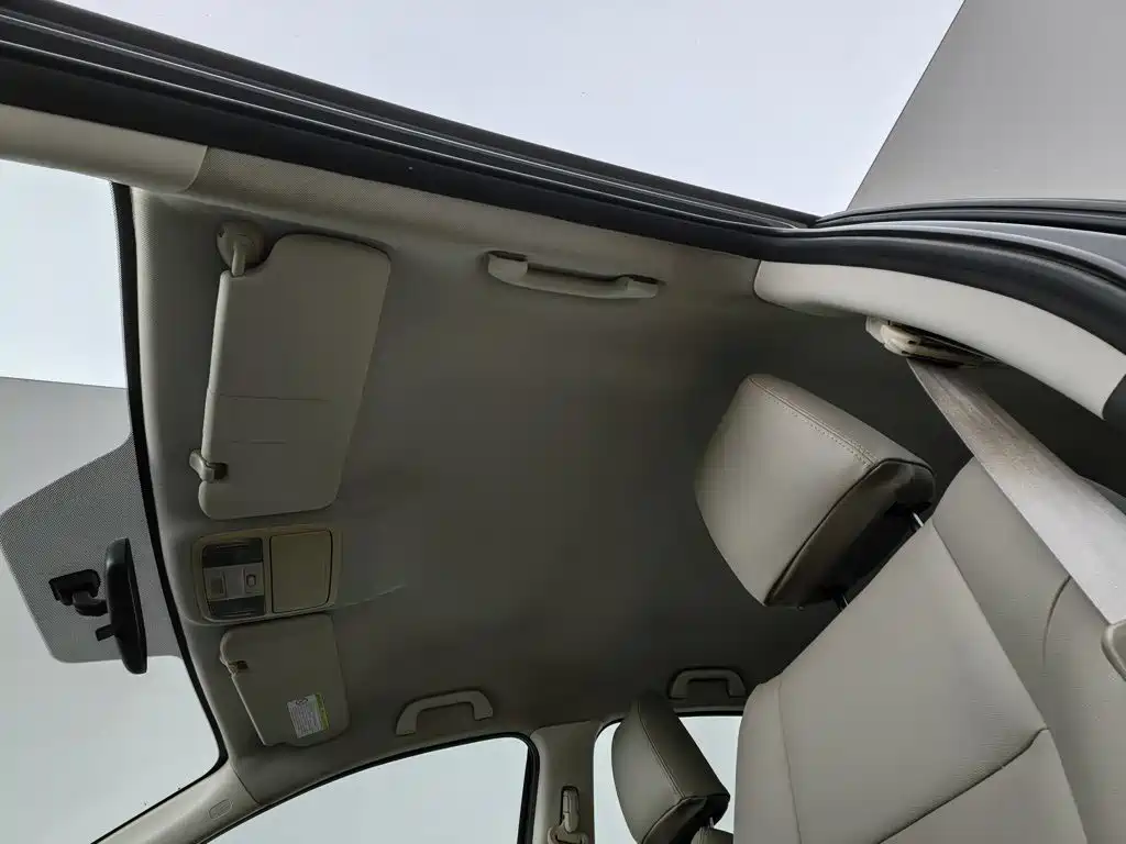 Honda CR-V — миниатюра 14