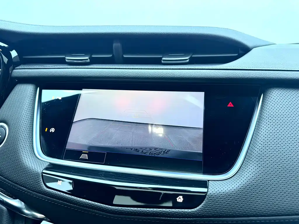Cadillac XT5 — миниатюра 24