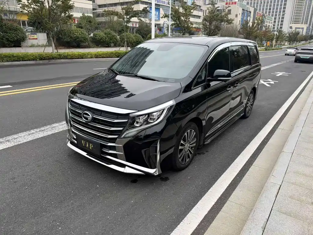 GAC Motor Trumpchi M8