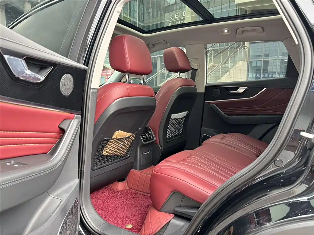 Hongqi HS5 2026 2.0T