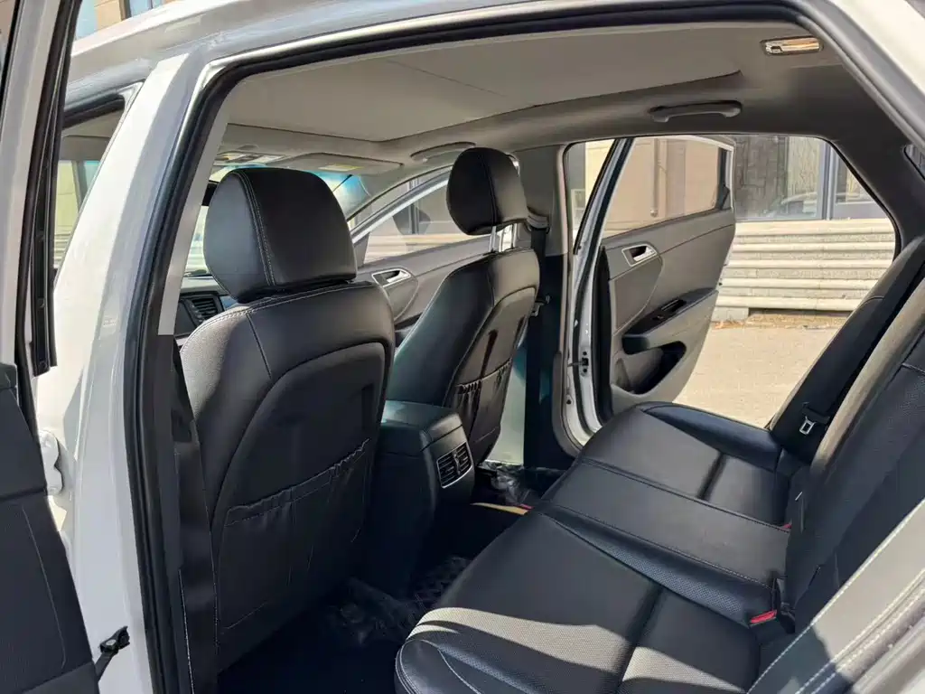 Hyundai Mistra - фото 7