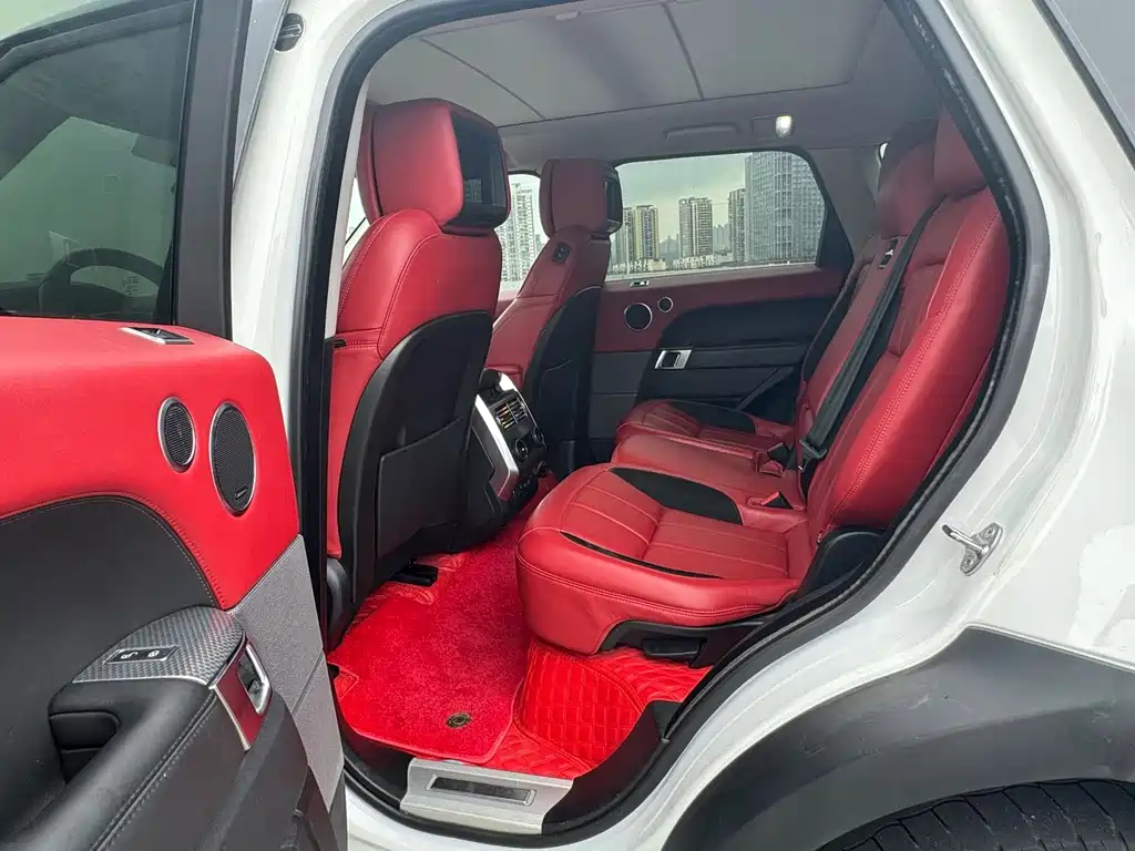 Land Rover Sport — миниатюра 6