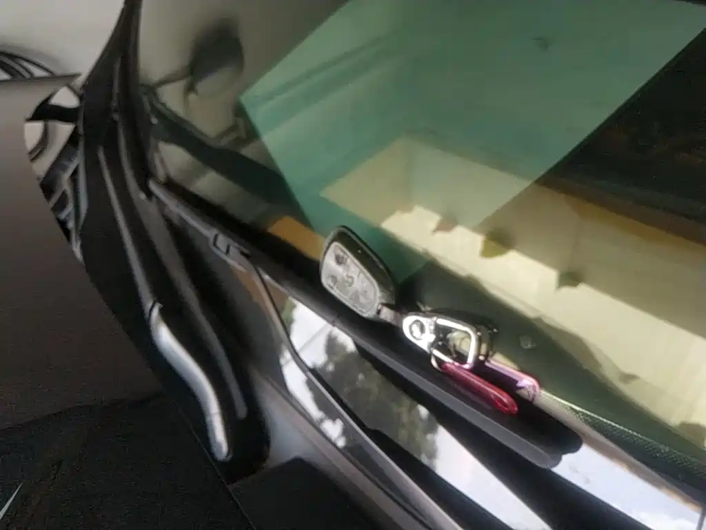 Cadillac XT4 — миниатюра 9