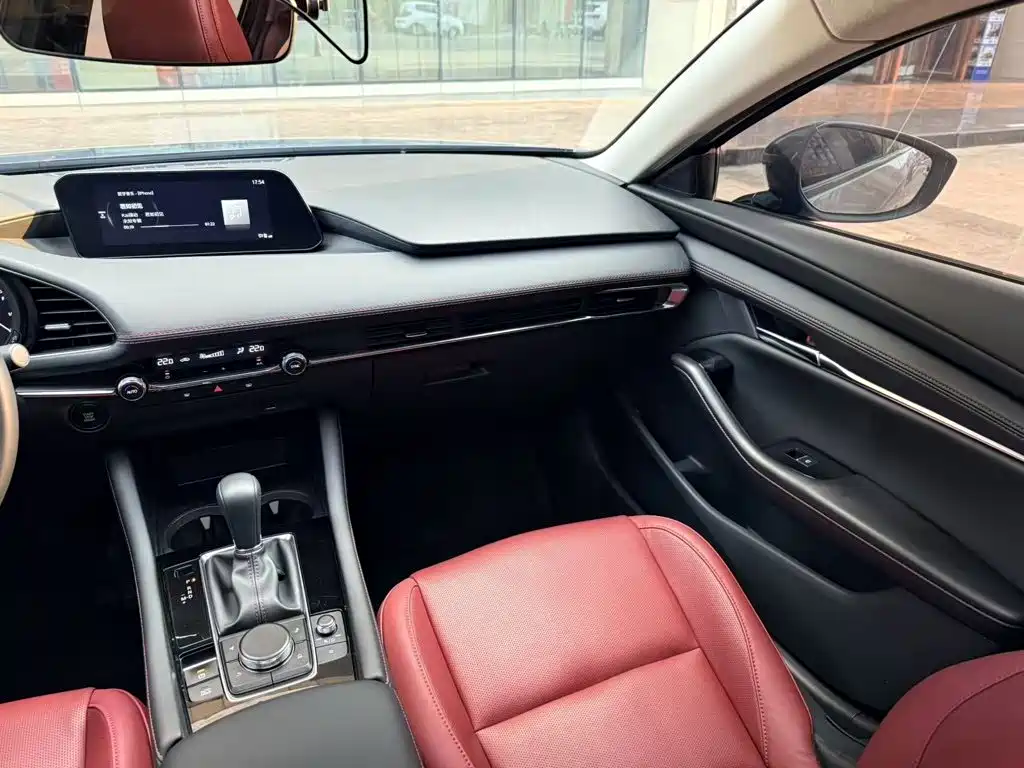 Mazda 3 Axela — миниатюра 5