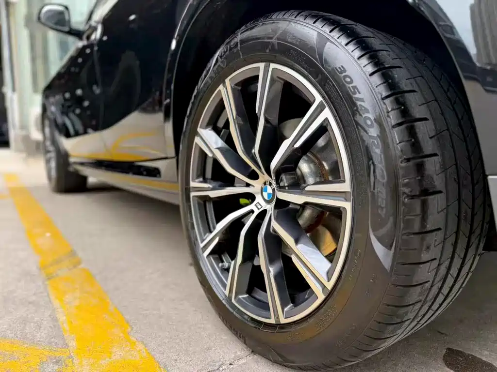BMW X6 — миниатюра 9