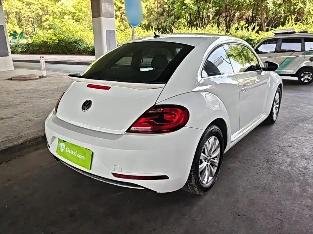 Volkswagen Beetle — миниатюра 7