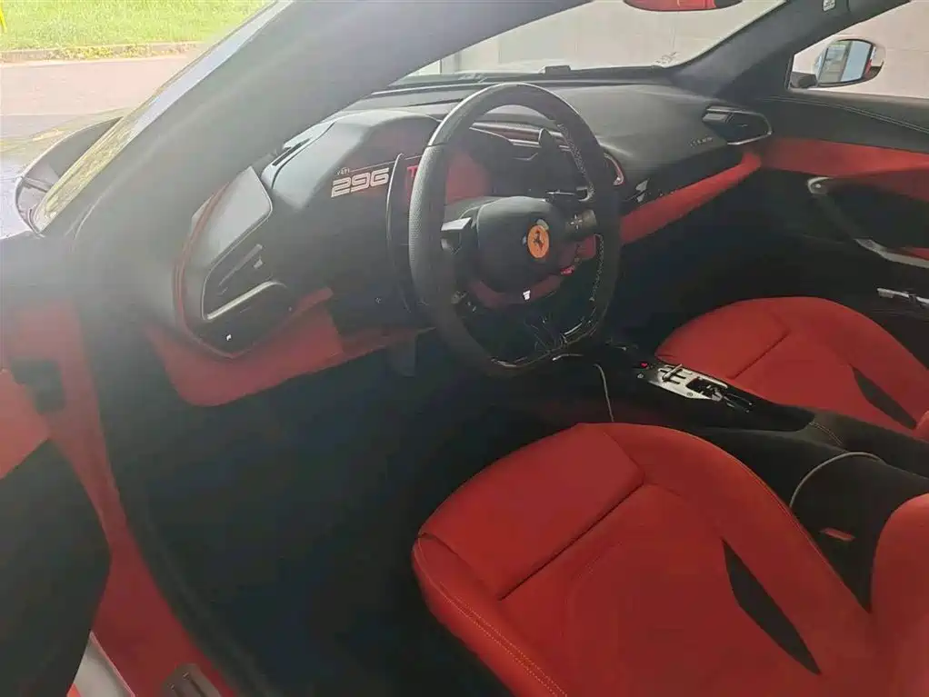 Ferrari 296 2021 3.0T V6 GTB