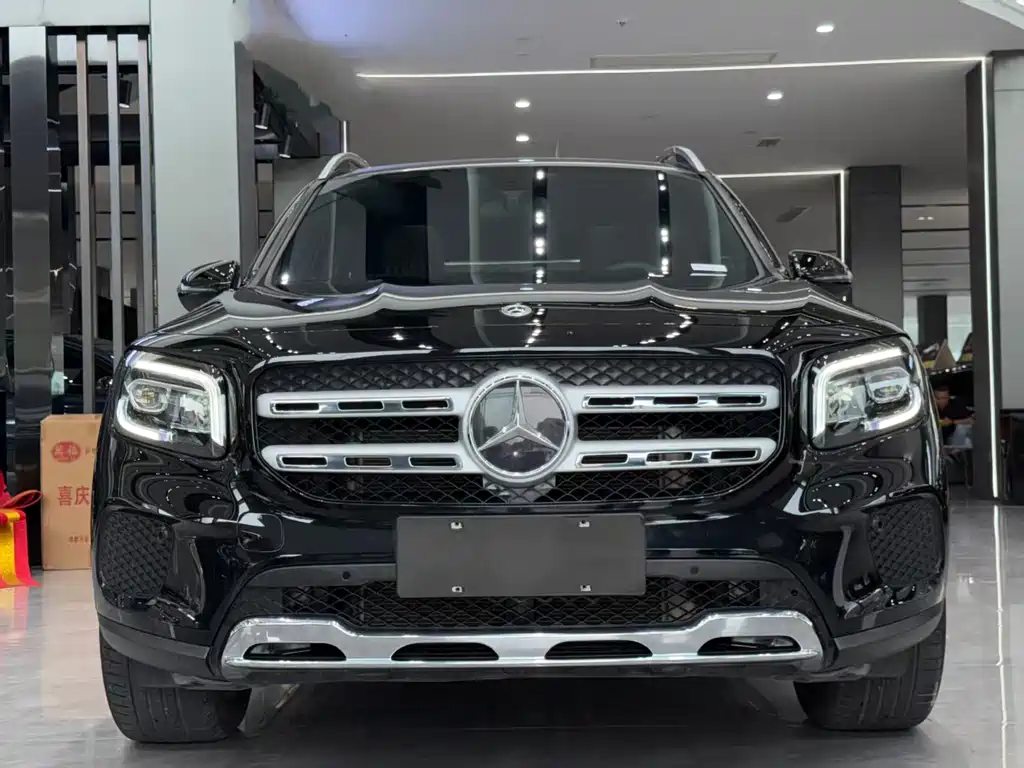 Mercedes-Benz GLB — миниатюра 2