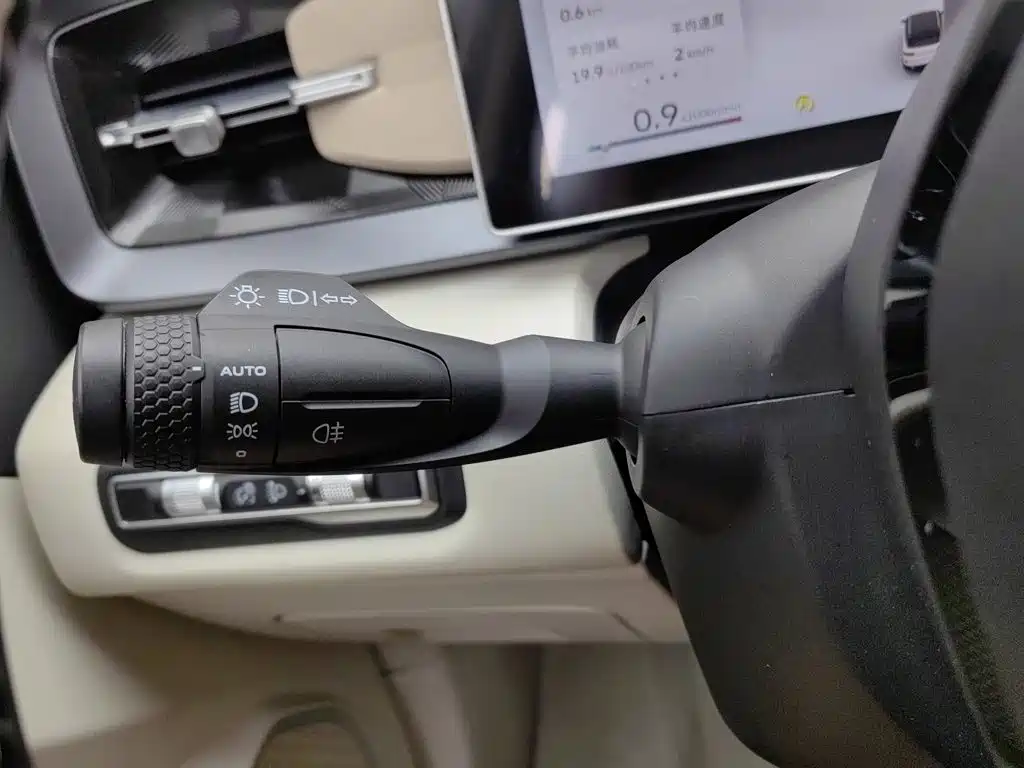 Geely Icon — миниатюра 21