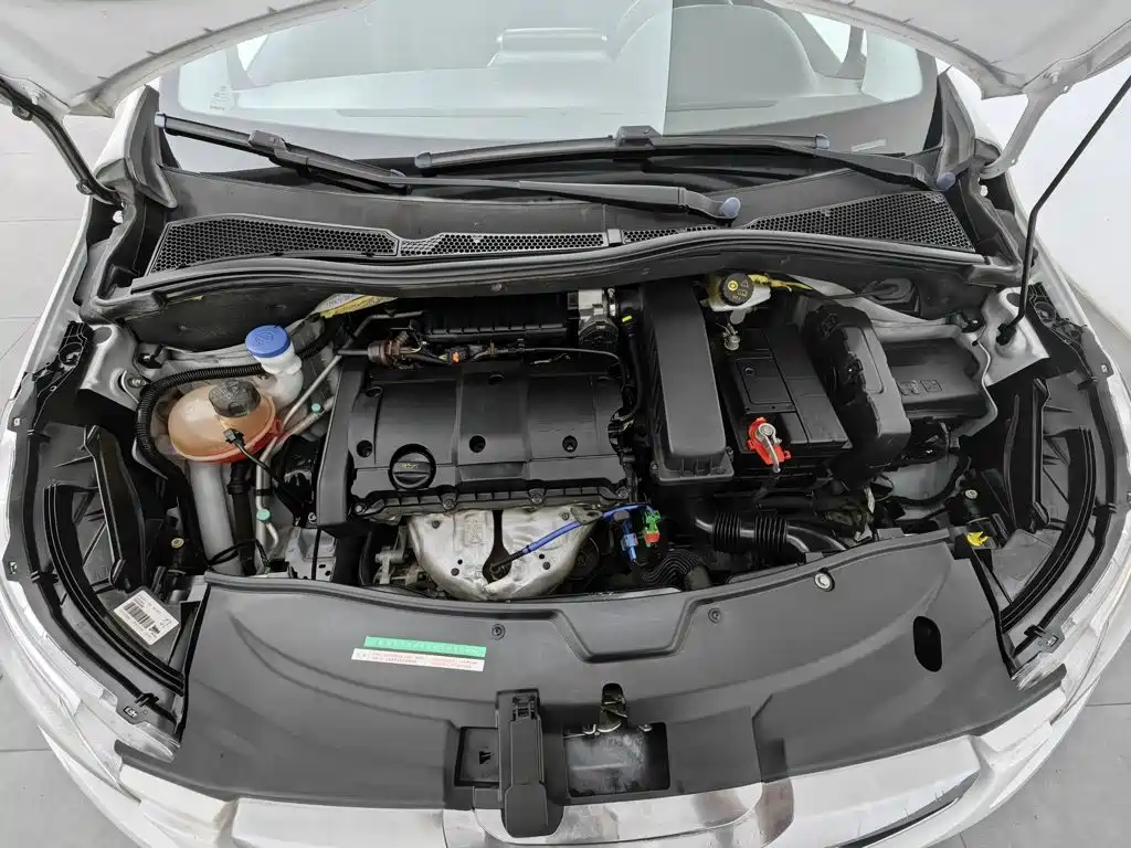 Peugeot 2008 — миниатюра 6