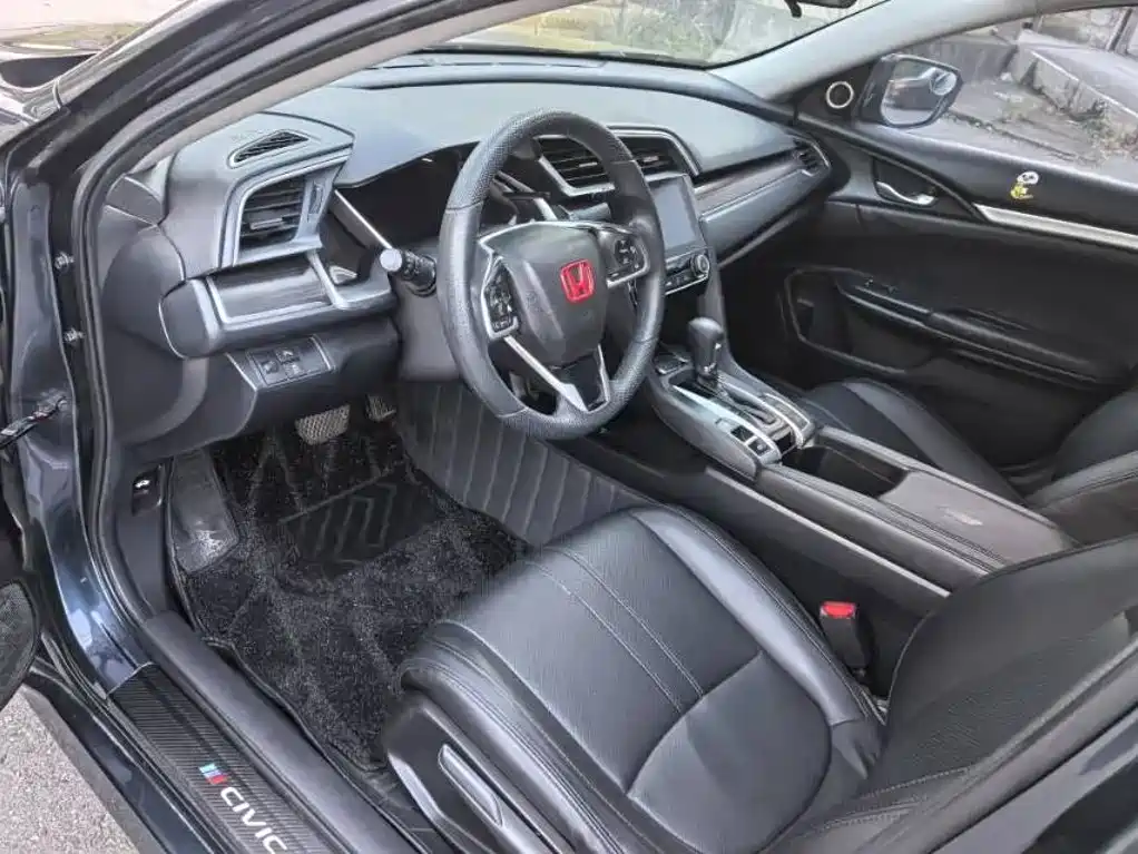 Honda Civic — миниатюра 5