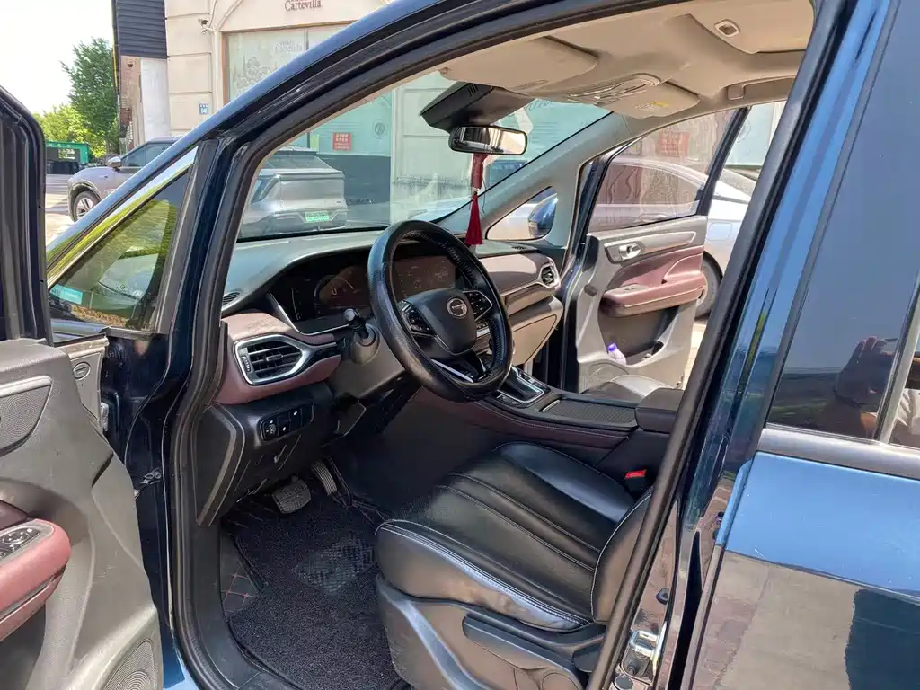 GAC Motor Trumpchi M6 — миниатюра 4