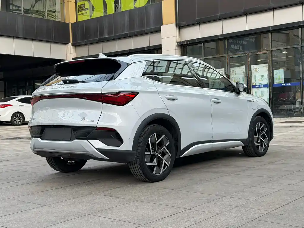 BYD Yuan Plus — миниатюра 8