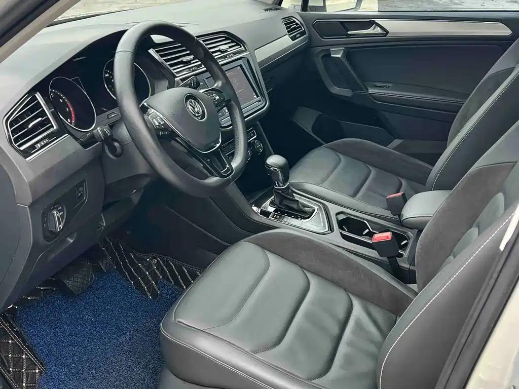 Volkswagen Tiguan L — миниатюра 7