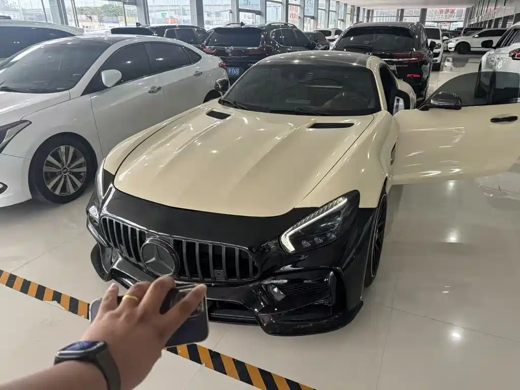 Mercedes-Benz A MG GT 2016 AMG GT