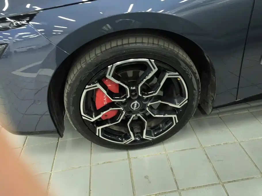 Nissan N7 — миниатюра 6