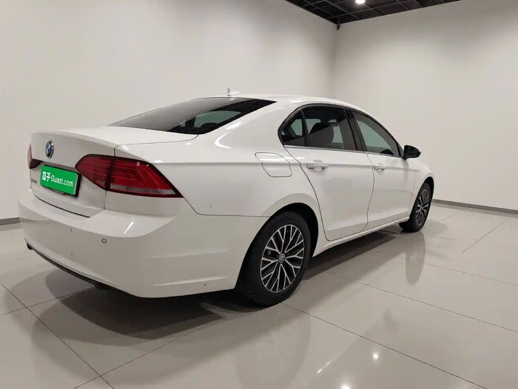 Volkswagen Lamando — миниатюра 4