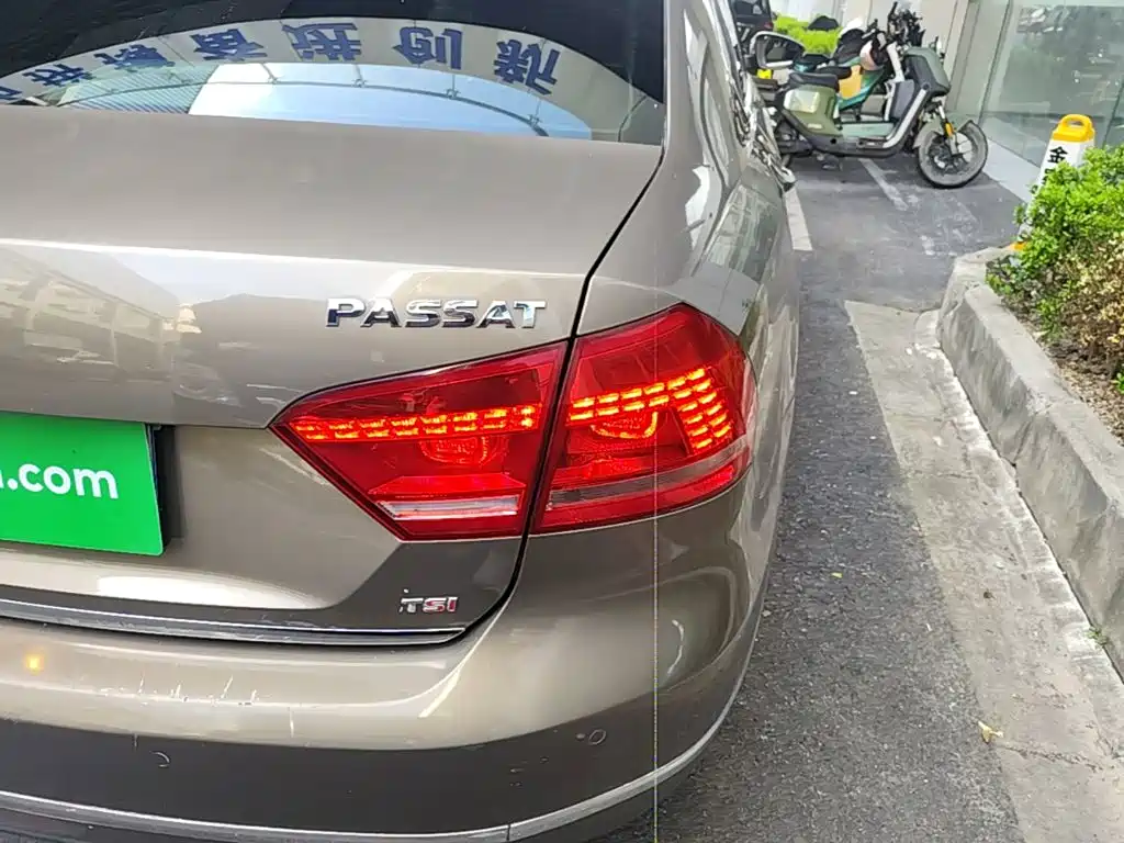 Volkswagen Passat — миниатюра 8