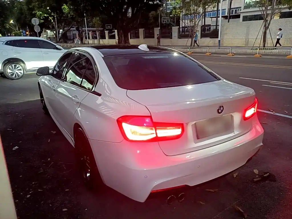 BMW 3 Series — миниатюра 5