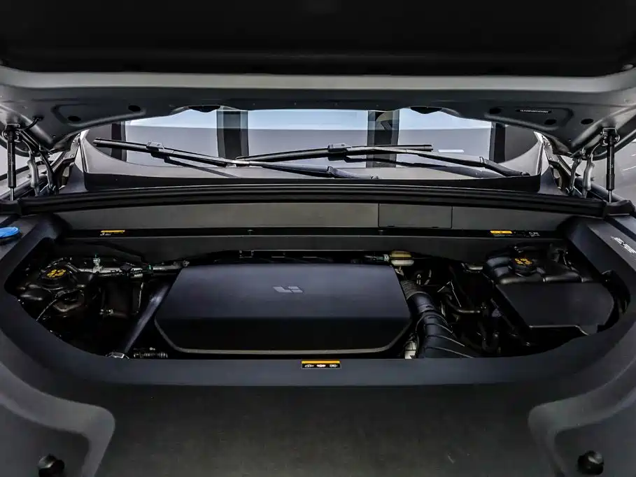 Li Auto Li L8 — миниатюра 35