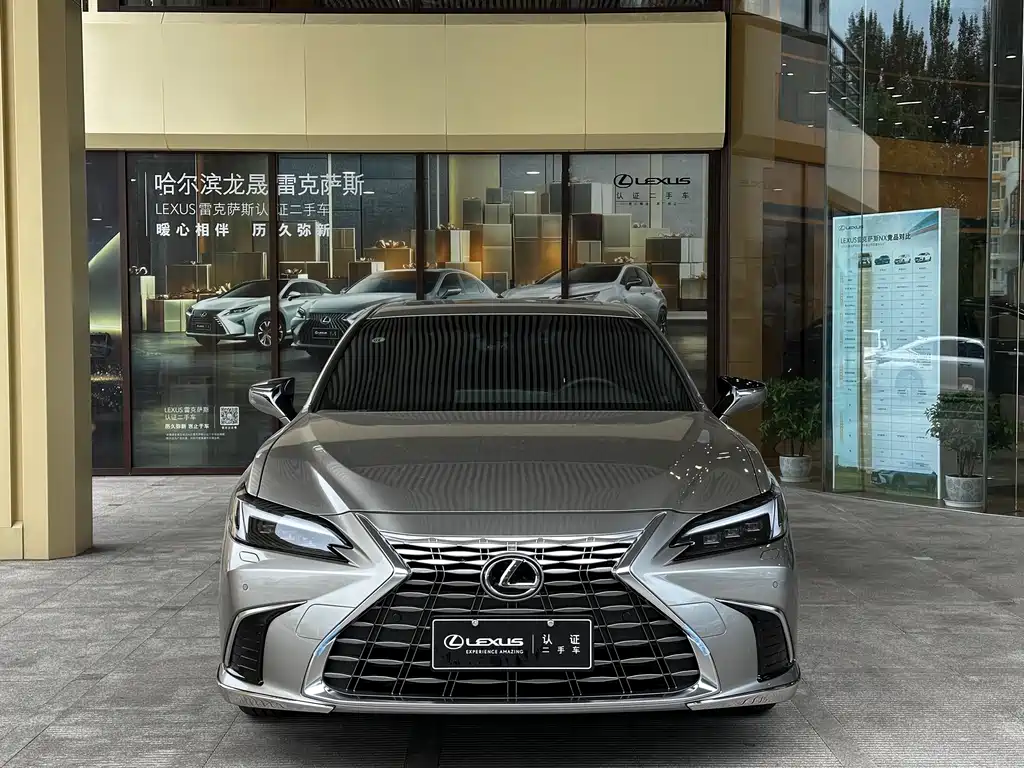 Lexus ES 2025 200 Premium