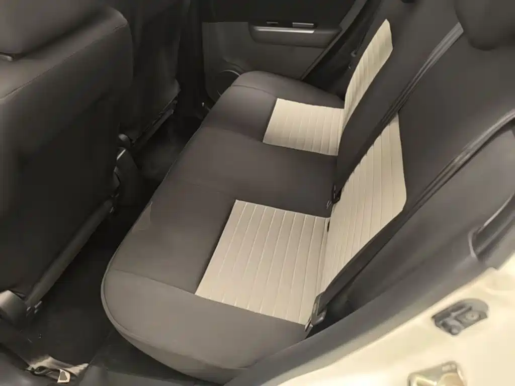 Suzuki Swift — миниатюра 17