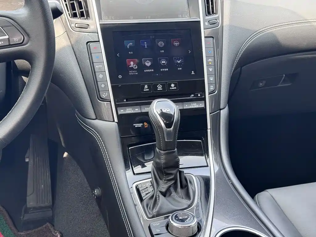 Infiniti Q50L — миниатюра 11