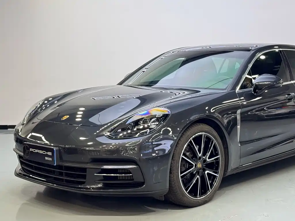 Porsche Panamera — миниатюра 10