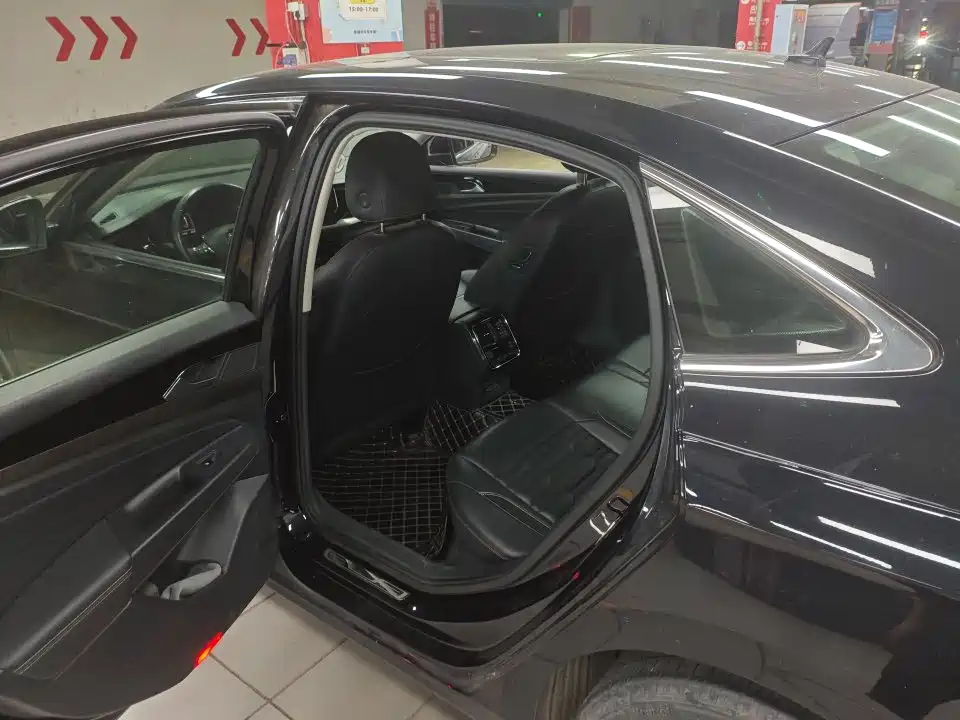 Volkswagen Passat — миниатюра 6