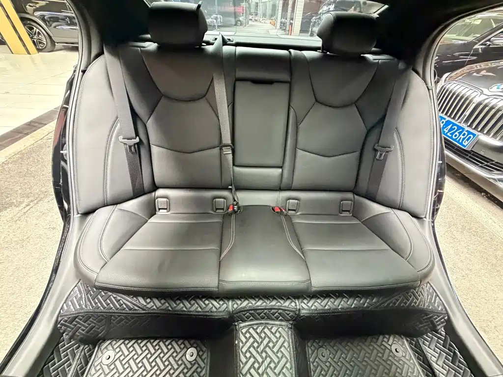 Cadillac CT5 — миниатюра 20