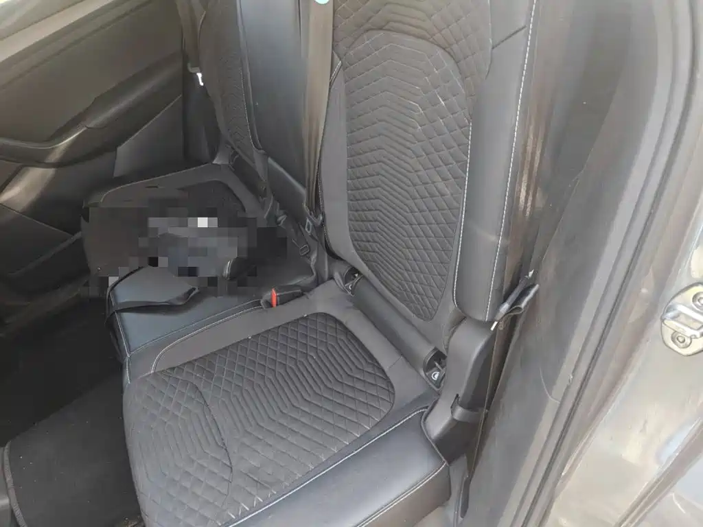 Skoda Kodiaq — миниатюра 15