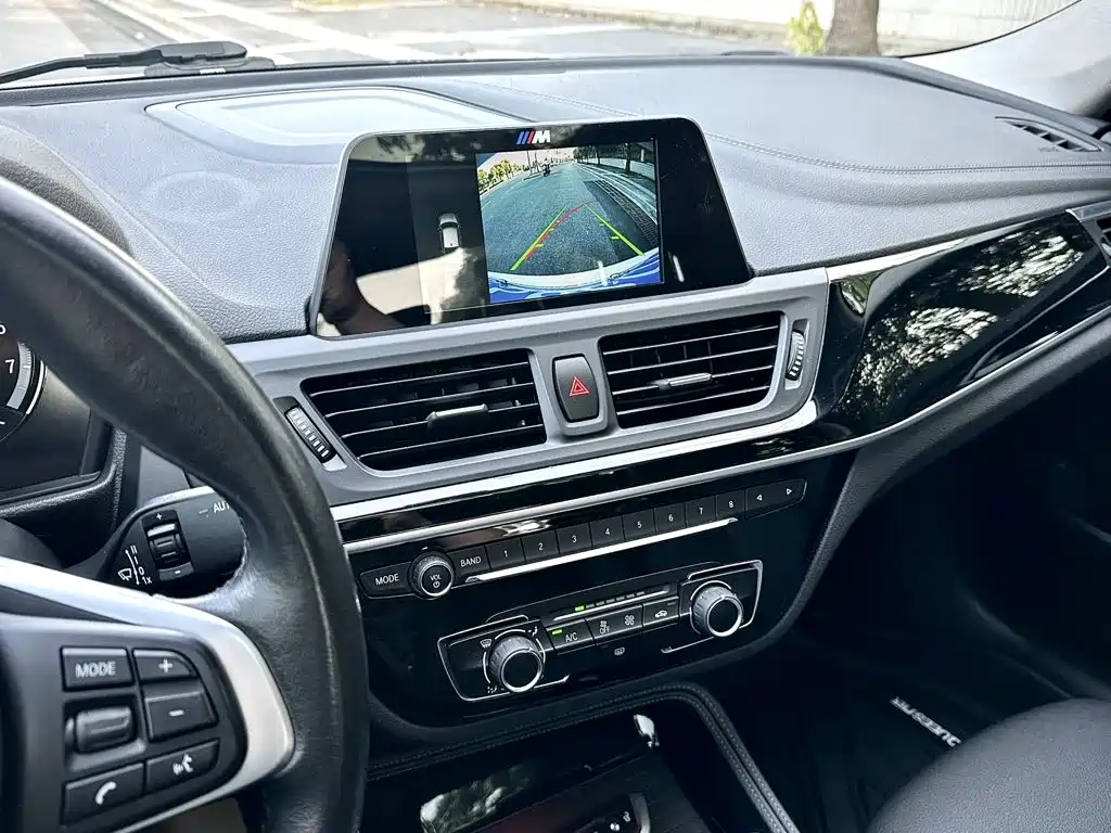 BMW 1 Series — миниатюра 9