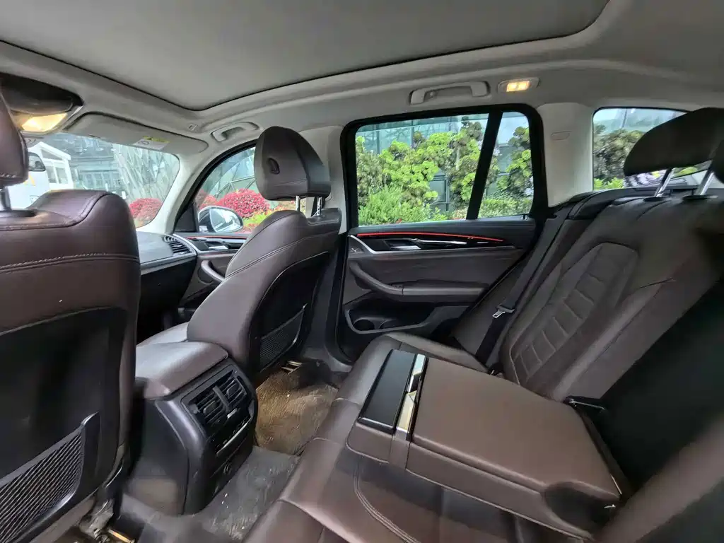 BMW X3 — миниатюра 7