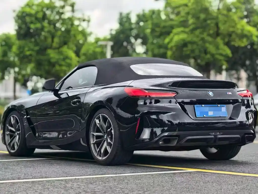 BMW Z4 — миниатюра 8