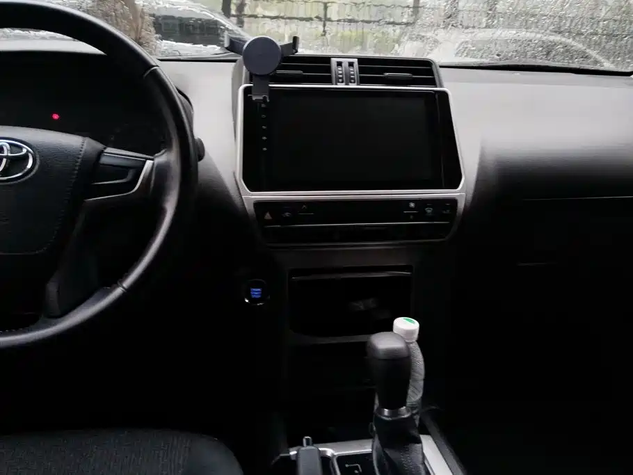 Toyota Prado — миниатюра 12