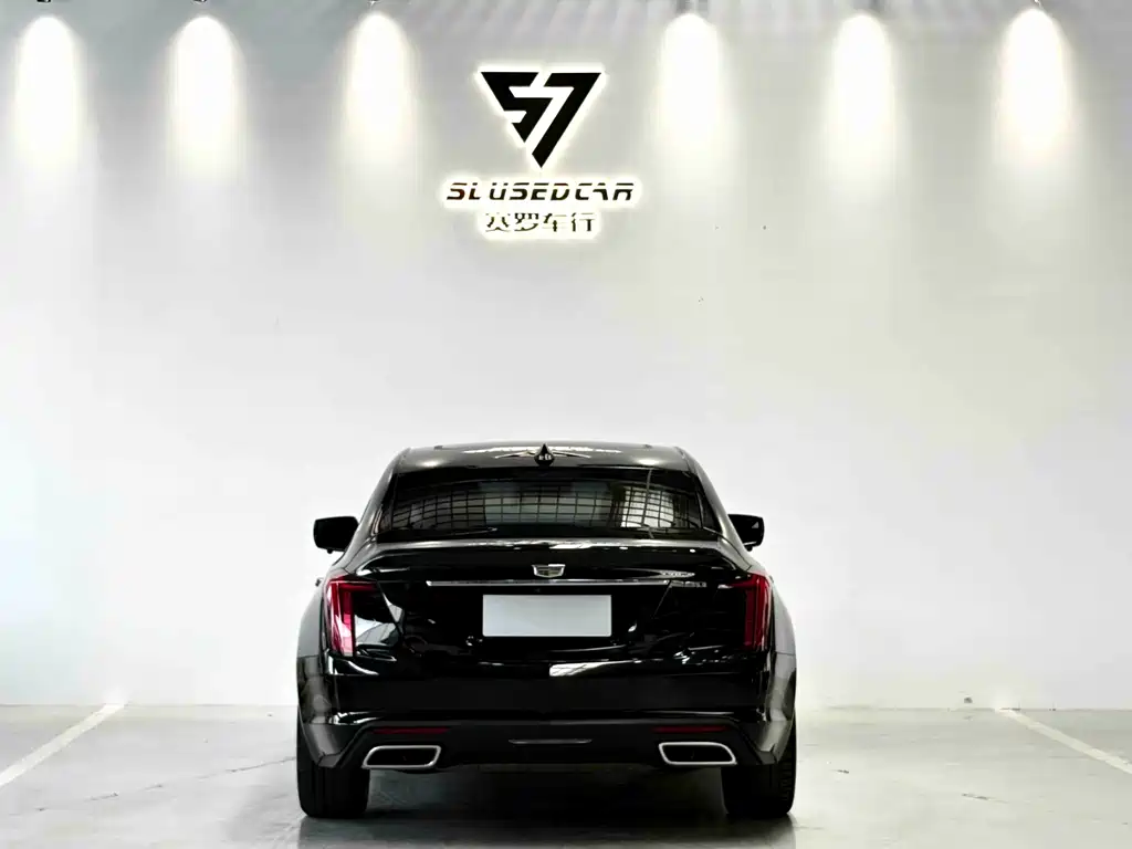 Cadillac CT5 — миниатюра 8
