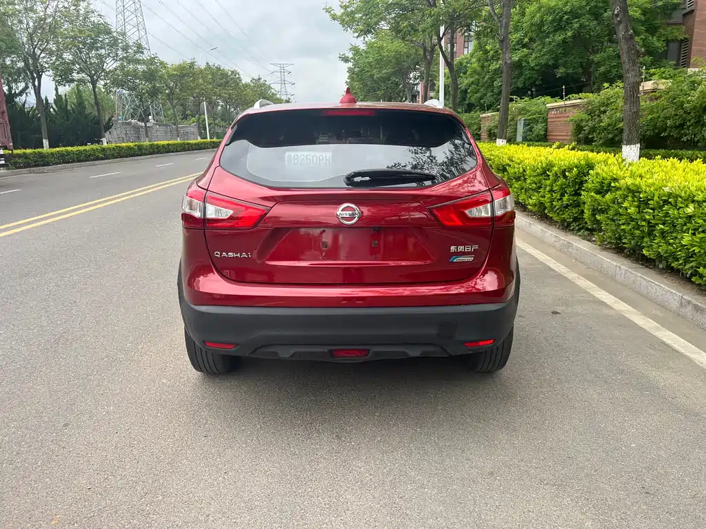 Nissan Qashqai 2016 1.2T CVT Fashion