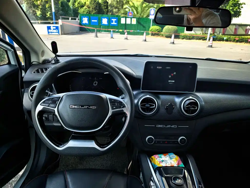 BAIC EU5 — миниатюра 6