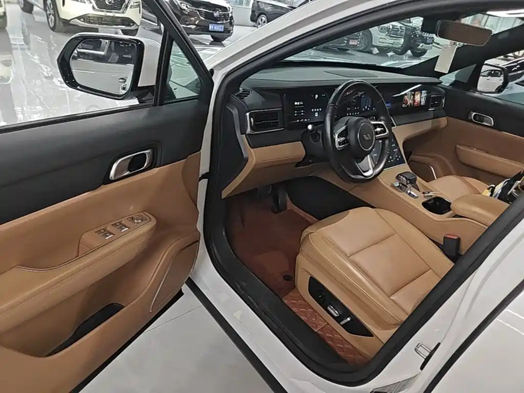 Li Auto Li ONE — миниатюра 16