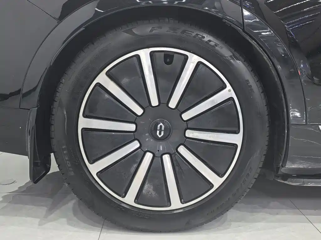Aito M9 2024 Max 100kWh 6 мест