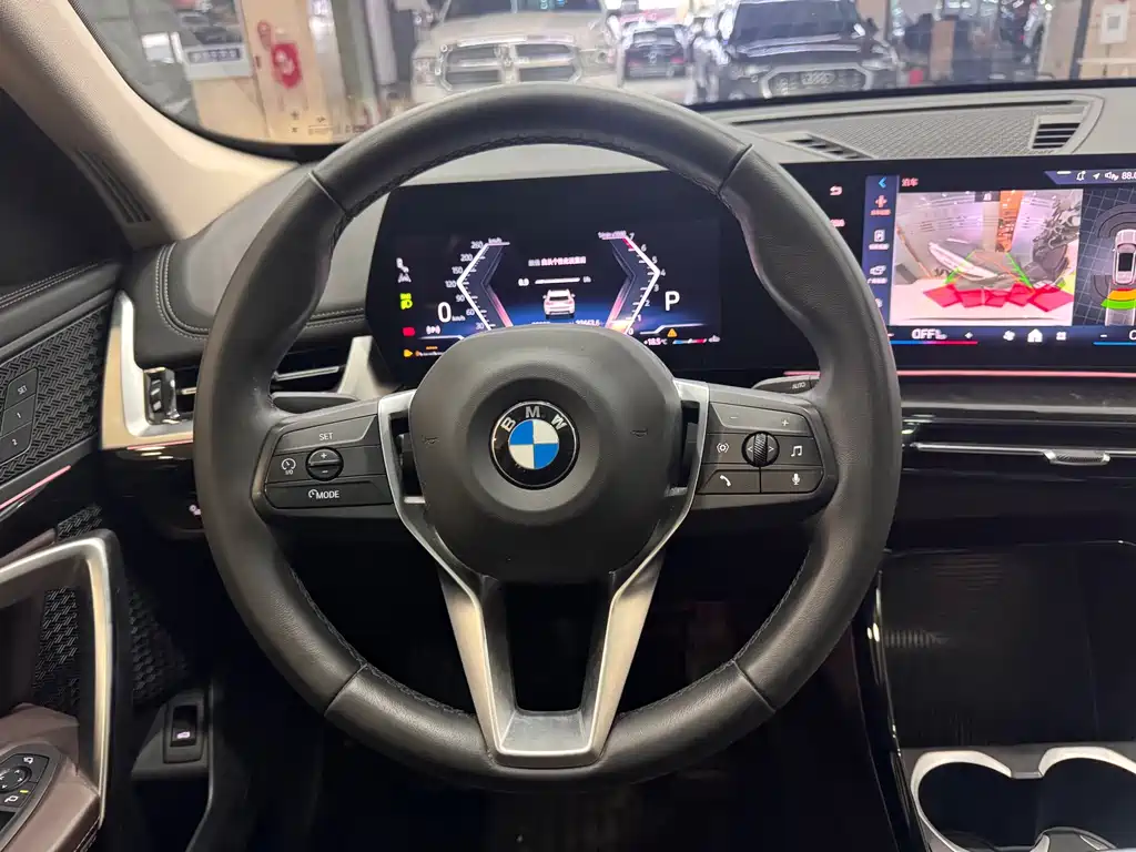 BMW X1 — миниатюра 11